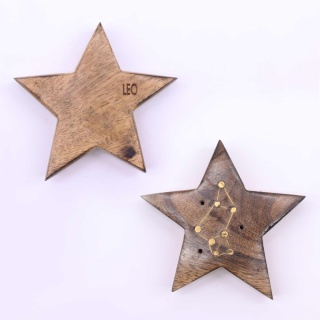 Lew - podstawka na kadzidełka z grawerem znaku zodiaku