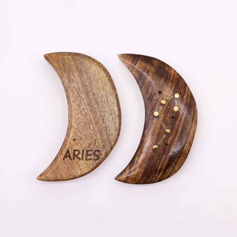 Baran - podstawka na kadzidełka z grawerem znaku zodiaku