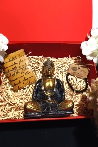 Zestaw prezentowy: Figurka Buddy, bransoletka z agatem i notatnik